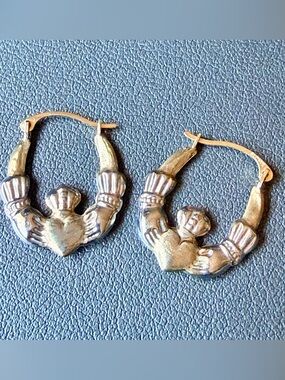 14k White & Yellow Gold Irish Claddagh Earrings